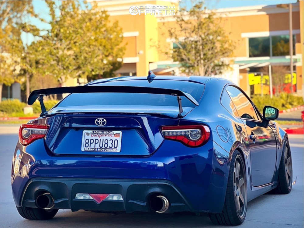 2017 Toyota 86 with 18x8 35 AVID1 Av6 and 215/30R18 Crosswind All