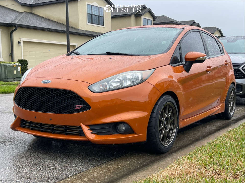 2552180-1-2018-fiesta-ford-st-