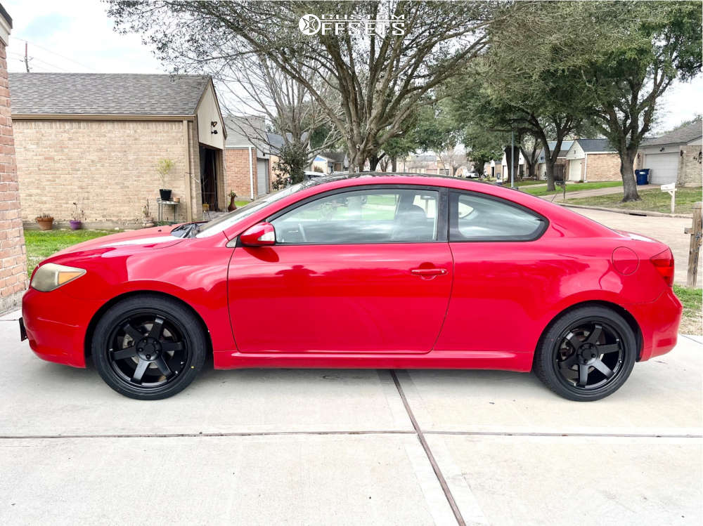 2005 Scion TC with 18x9.5 38 AVID1 Av6 and 235/40R18