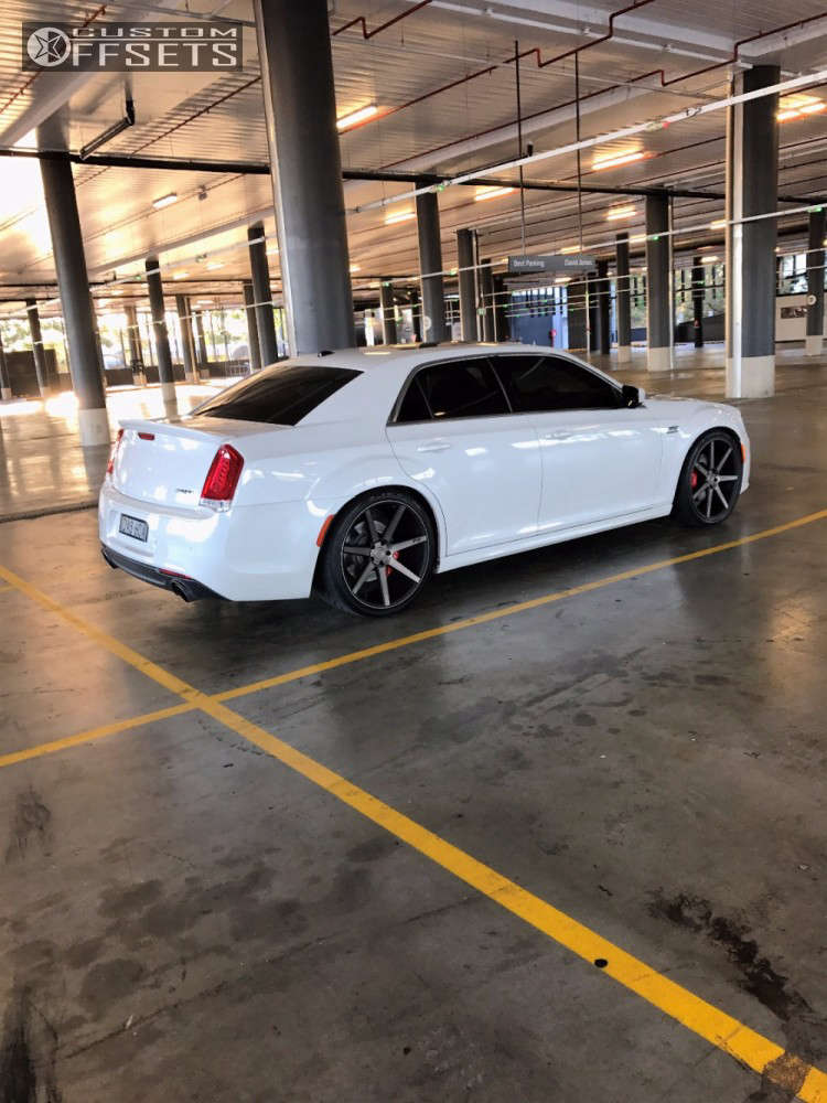 2015 Chrysler 300 Wheel Offset Nearly Flush Stock | 257700 | Custom Offsets