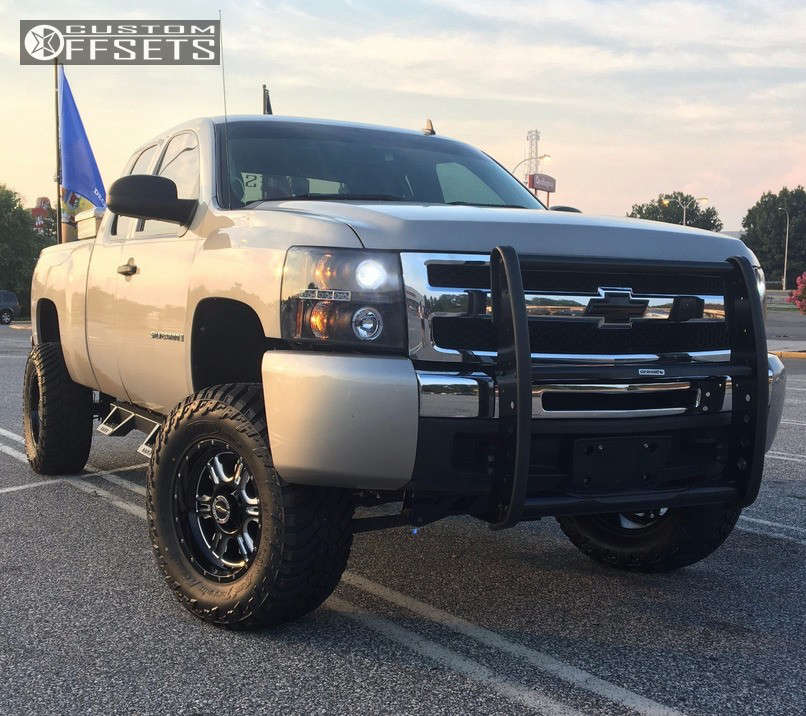2009 Chevrolet Silverado 1500 with 18x9 -12 Vision Rage and 35/12.5R18 ...