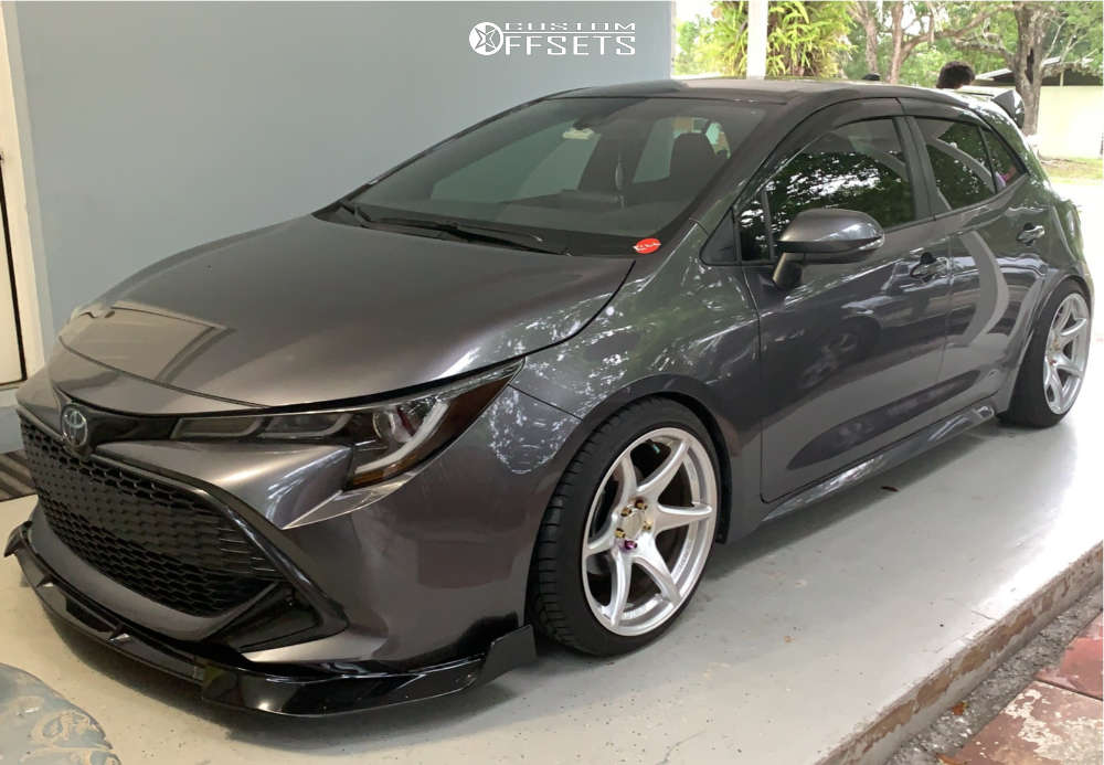 2021 Toyota Corolla with 18x9.5 22 Kansei Tandem and 225