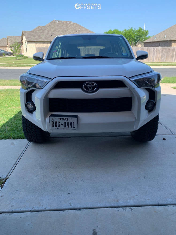 2018 Toyota 4Runner with 18x9.5 -10 RTX Offroad Volcano and 275/65R18 ...