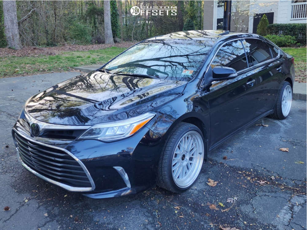 2016 Toyota Avalon with 19x9.5 22 Vors Vr8 and 265/30R19 Vercelli ...