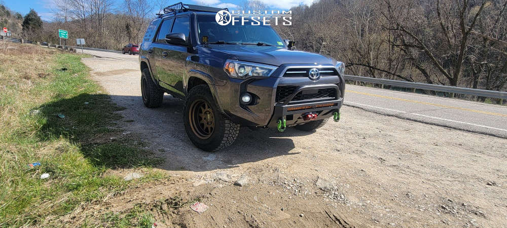 2021 Toyota 4Runner with 17x9.5 -18 Black Rhino Stadium and 265/70R17 ...