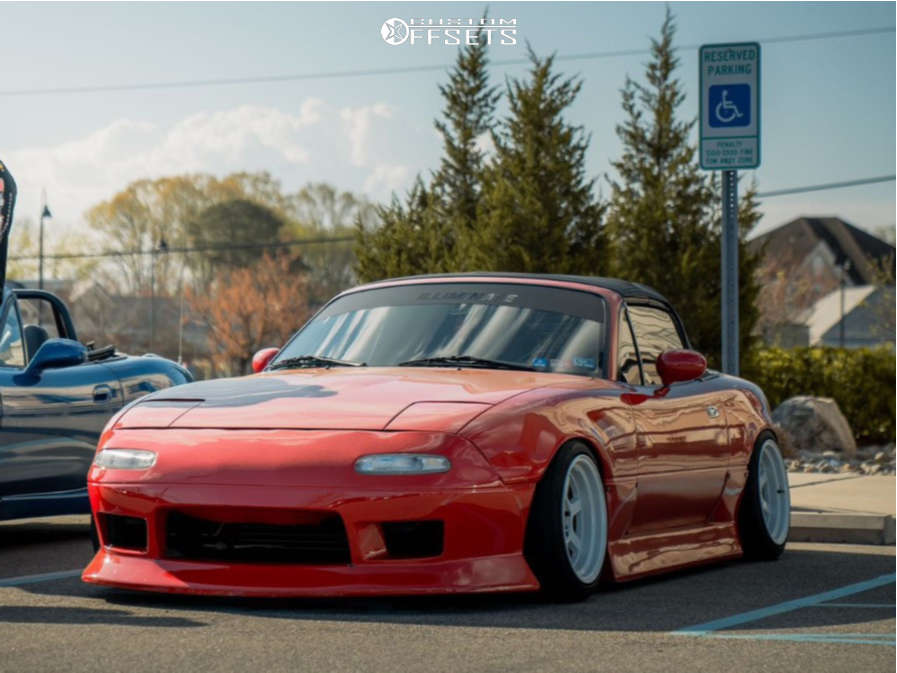 1990 Mazda Miata with 15x8 0 MST Time Attack and 195/45R15 Toyo
