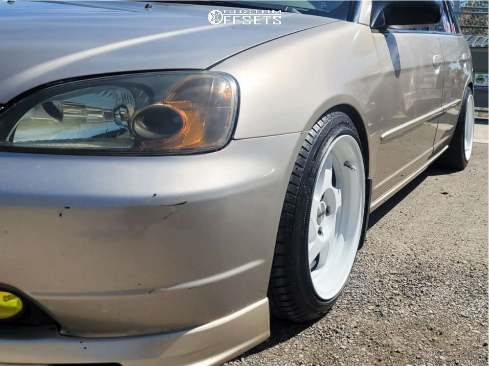 2002 Honda Civic with 16x8 20 Whistler Kr1 and 205/45R16 Accelera