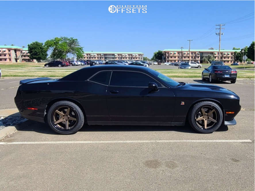 Challenger 　195/65R15 23年 深溝 15-23y Dodge Challenger MOPAR Genuine 68259754AD Front Grille | eBay