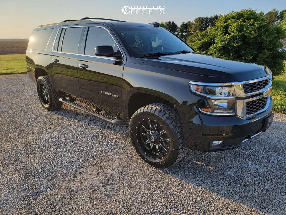 2019 Chevrolet Suburban with 20x9 1 Fuel Vandal and 33/12.5R20 AMP