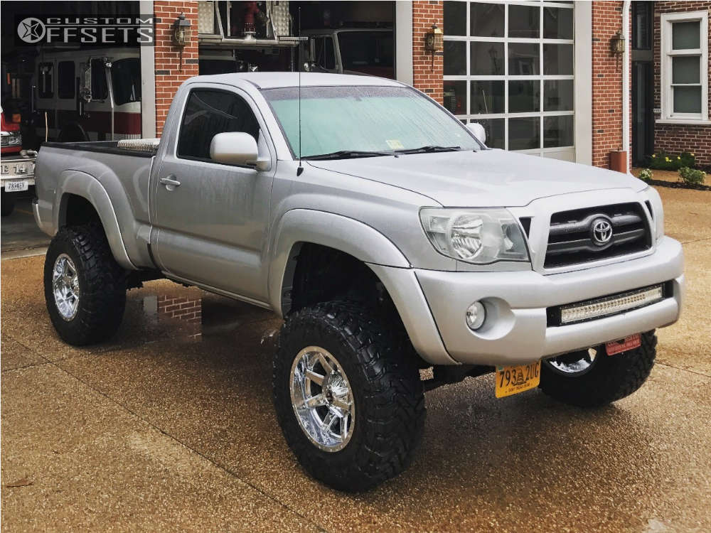 SuperLift Tacoma 6-Inch Suspension Lift Kit with FOX Coil