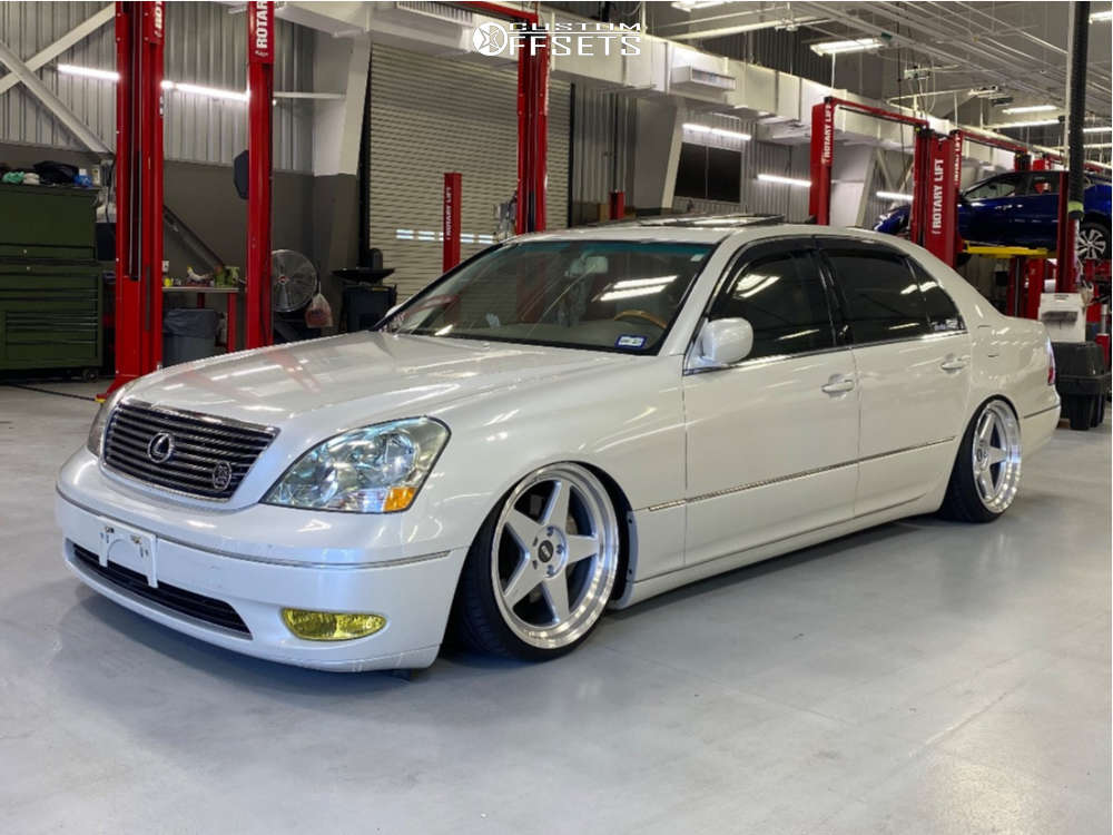2002 Lexus LS430 with 19x9 20 ESR Cr5 and 215/35R19 Farroad Frd26