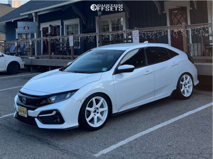 Work Emotion T7R 18x8.5 45 White | T7R188.5455100W | Custom Offsets