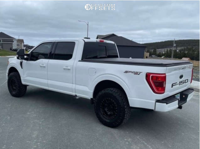 2022 Ford F-150 with 17x8.5 18 KMC Km718 and 285/75R17 Nitto Ridge ...