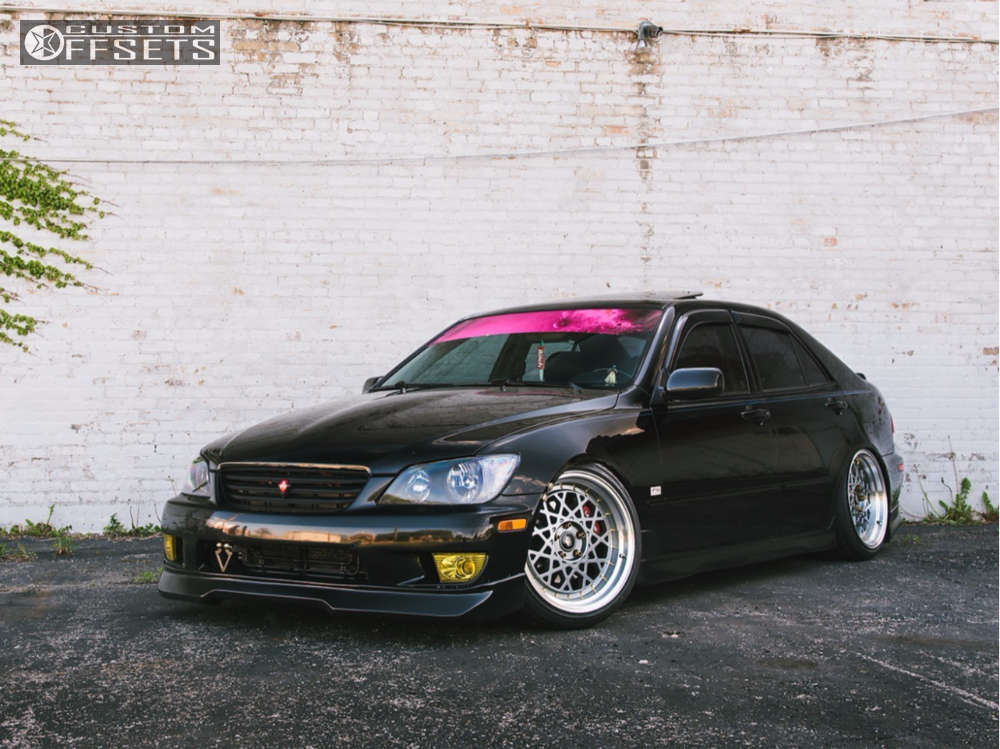 2002 Lexus IS300 with 18x9.5 35 MST Fiori and 225/40R18 Achilles Atr