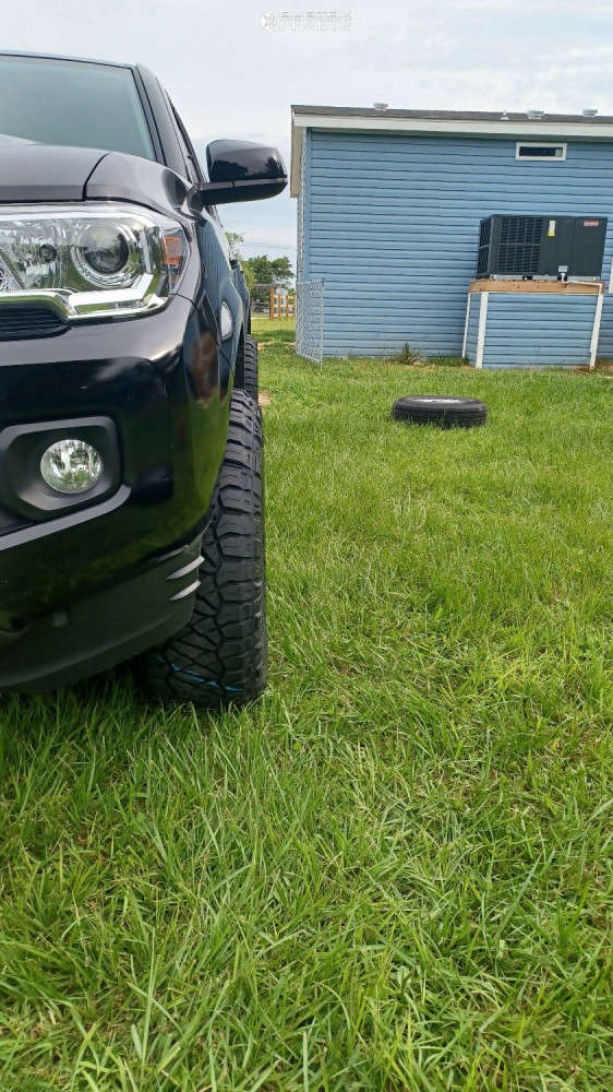 2023 Toyota Tacoma with 18x9 -12 XD Grenade and 265/65R18 Nitto Ridge ...