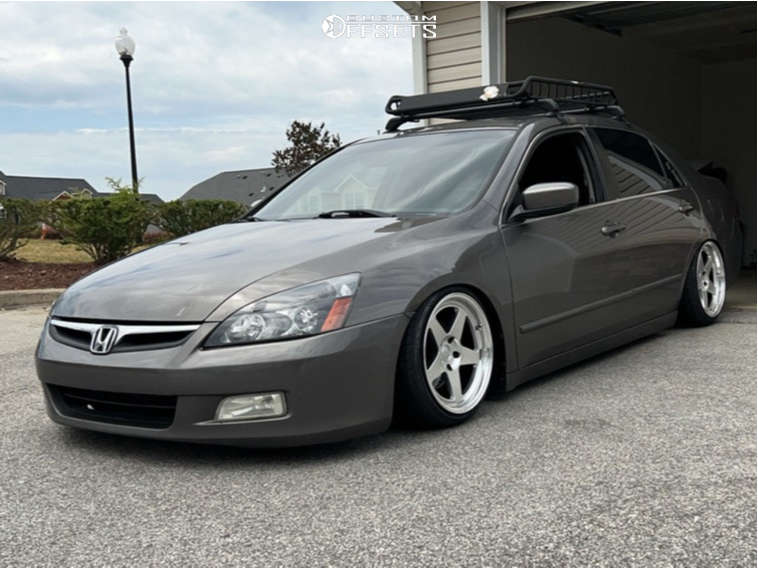 2006 Honda Accord with 17x9 22 Kansei Knp and 205/40R17
