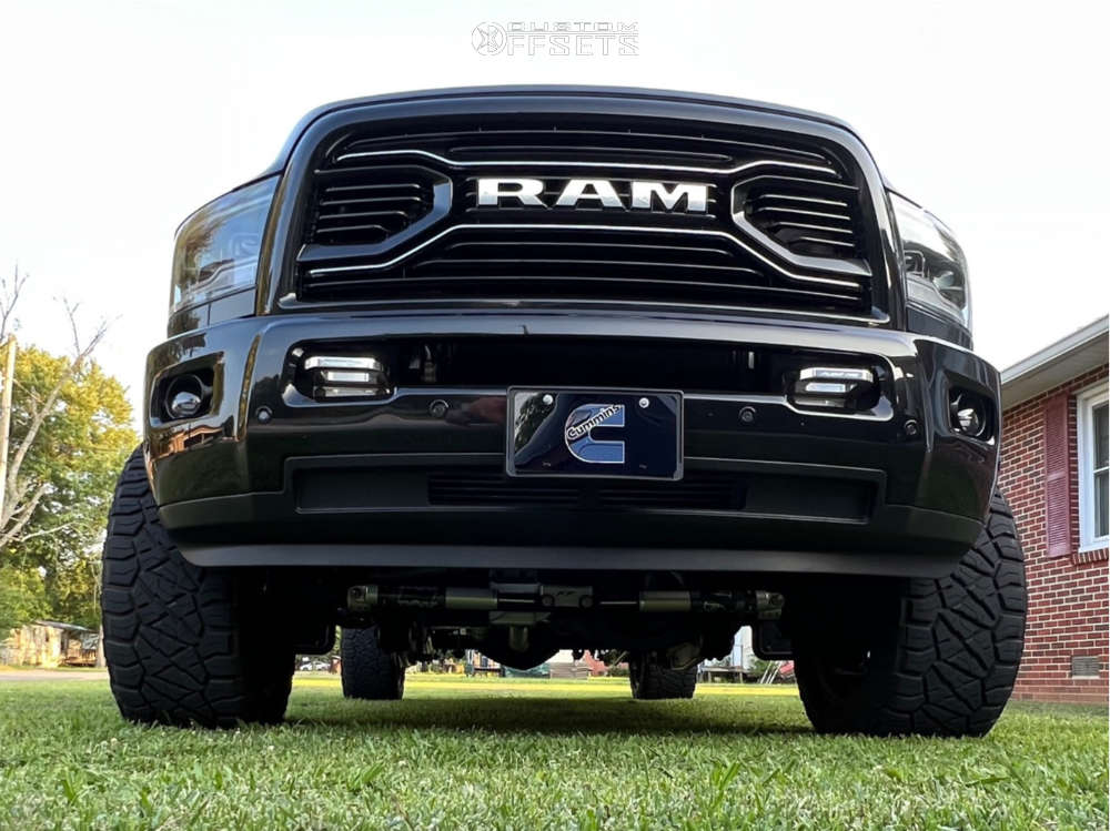 2018 Ram 3500 with 22x12 -51 ARKON OFF-ROAD Caesar and 325/50R22 Nitto ...