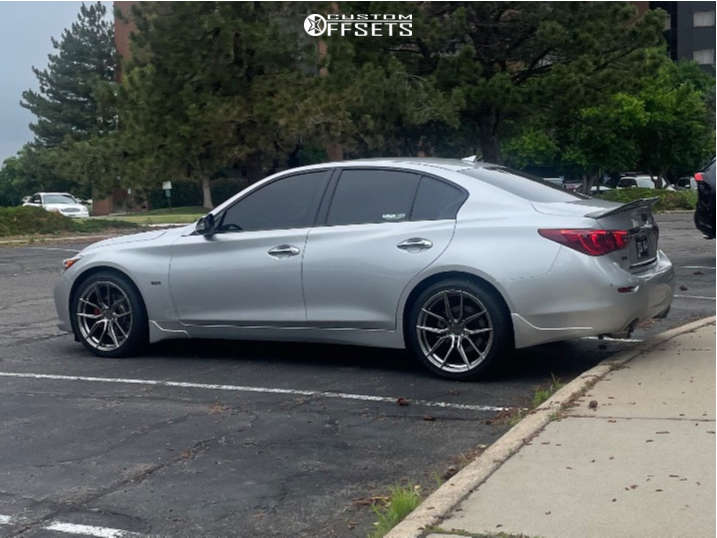 2017 INFINITI Q50 with 19x8.5 20 XXR 559 and 235/40R19 Toyo Tires