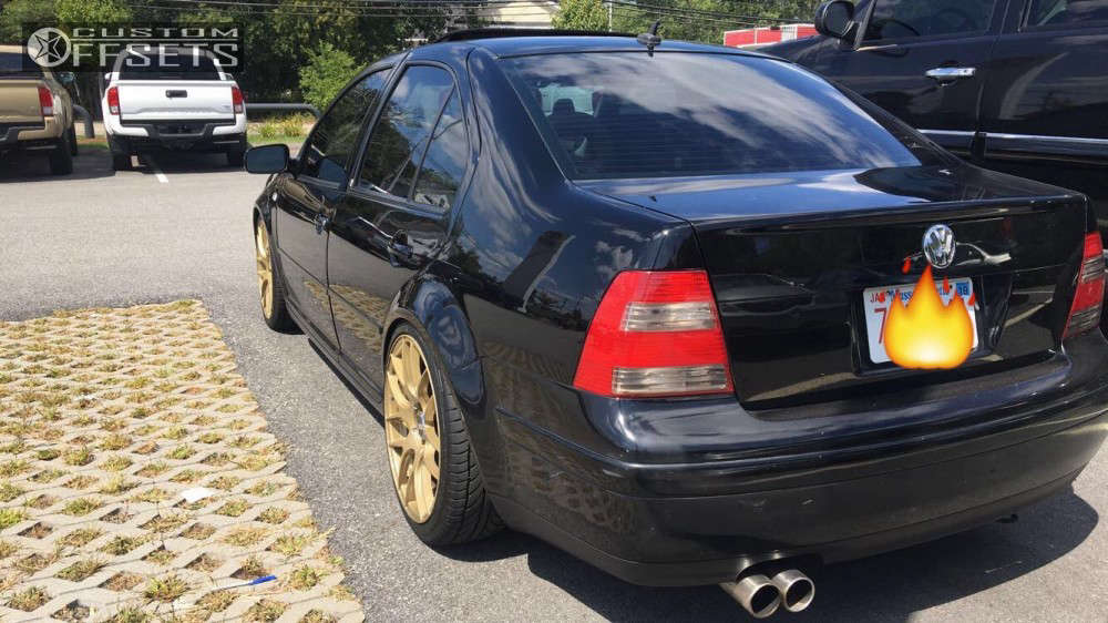 2003 Volkswagen Jetta with 18x7.5 38 XXR 530 and 215/40R18