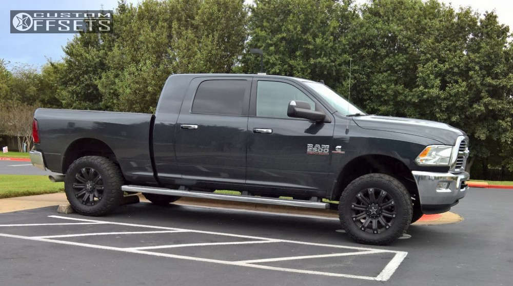 2014 Ram 2500 with 20x10 -19 TIS 534B and 35/12.5R20 Dick Cepek Fun ...