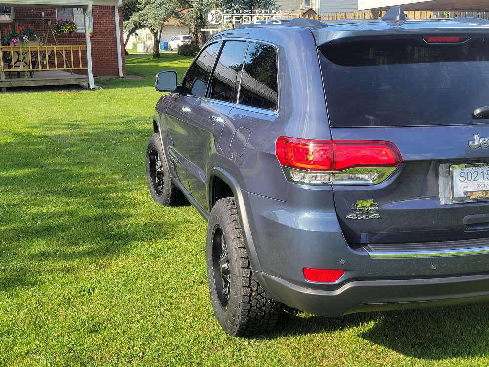 2021 Jeep Grand Cherokee with 18x9 18 Moto Metal Mo970 and 265/60R18 ...