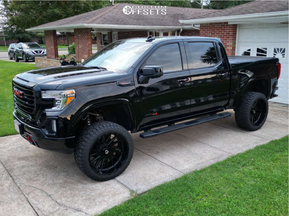 2021 GMC Sierra 1500 with 24x12 -44 TIS 547b and 35/12.5R24 Venom