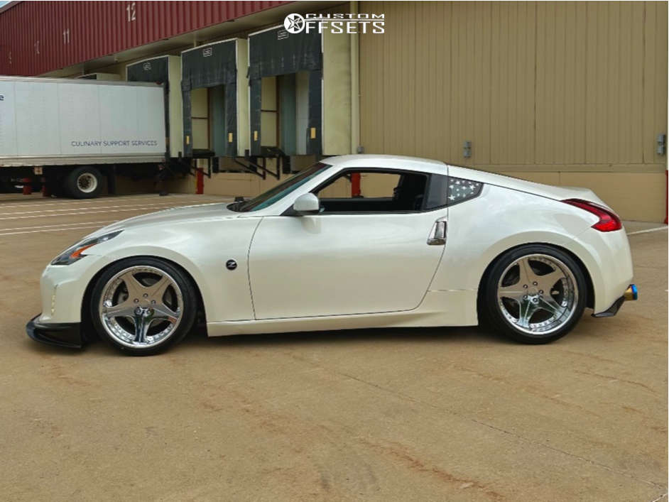 2020 Nissan 370Z with 19x10.5 17 Leon Hardiritt Ordens and 255