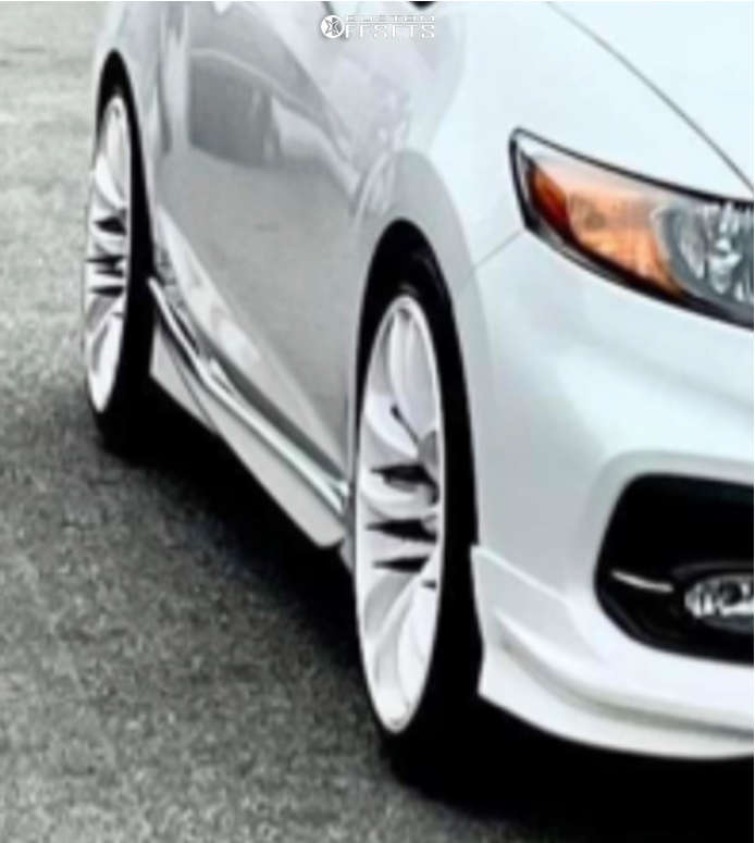 2015 Honda Civic with 18x8.5 35 Vors Tr4 and 225/40R18 Nitto Neo