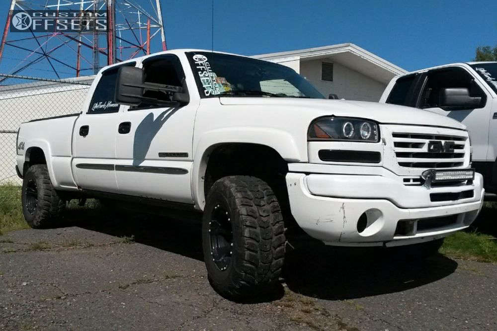 2004 GMC Sierra 2500 HD with 16x10 -25 Dick Cepek Dc-2 and 305/70R16 ...
