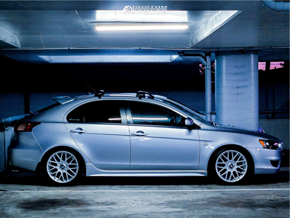 2010 Mitsubishi Lancer with 18x8.5 35 Rotiform Rse and 225/40R18