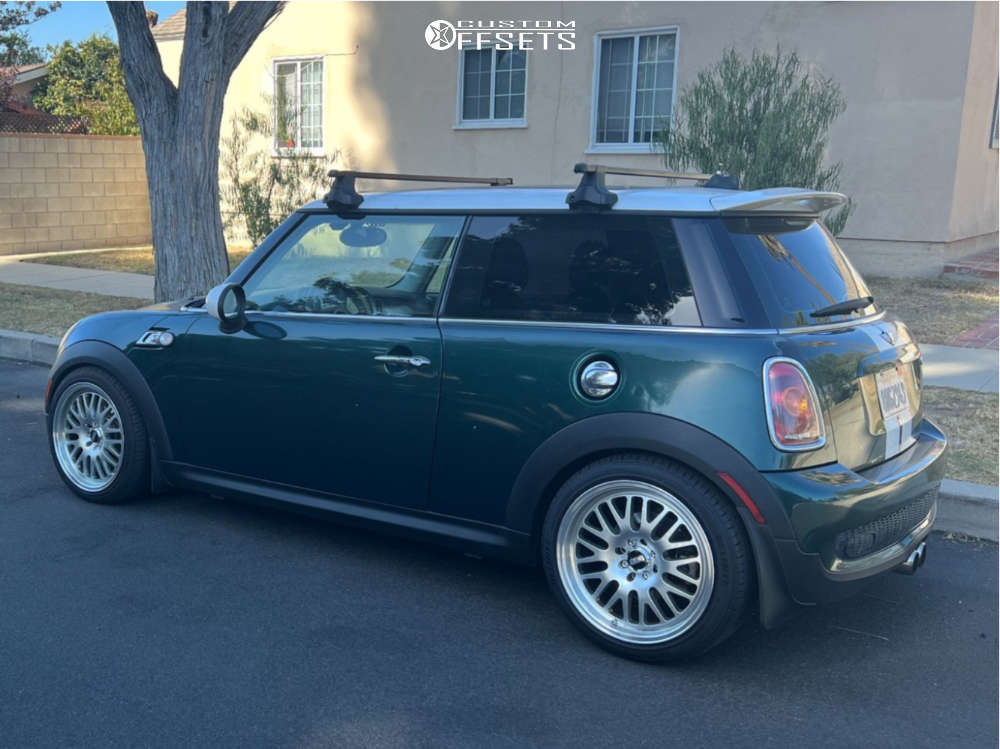 2009 Mini Cooper with 17x8 25 XXR 531 and 205/45R17 Delinte D7 2009 Mini Cooper with 17x8 25 XXR 531 and 205/45R17 Delinte D7