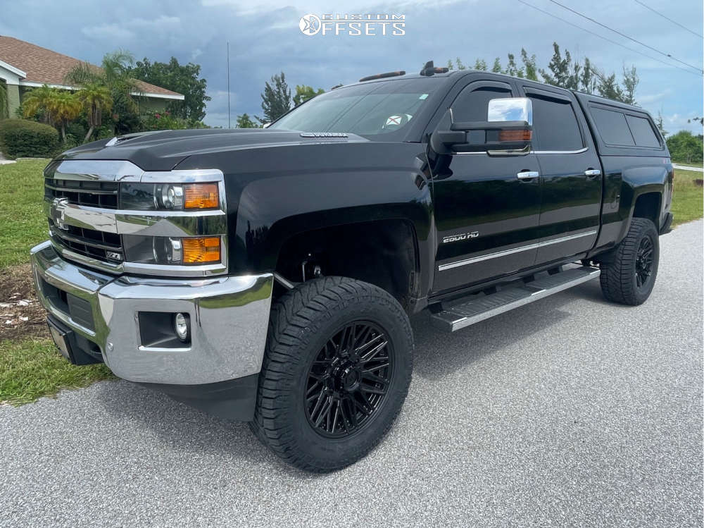 Gear Off-Road Lumen 20x9 18 Gloss Black | 766B-2096818
