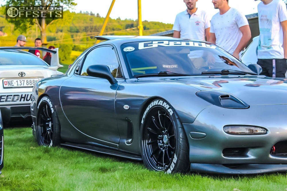 1992 Mazda RX-7 with 18x9.5 40 Enkei Nt03 and 255/35R18 Yokohama