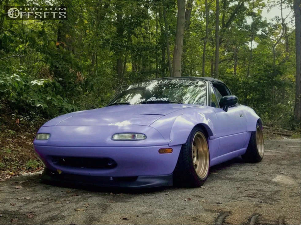 1991 Mazda MX-5 Miata with 15x8 0 STR 512 and 195/50R15 Achilles