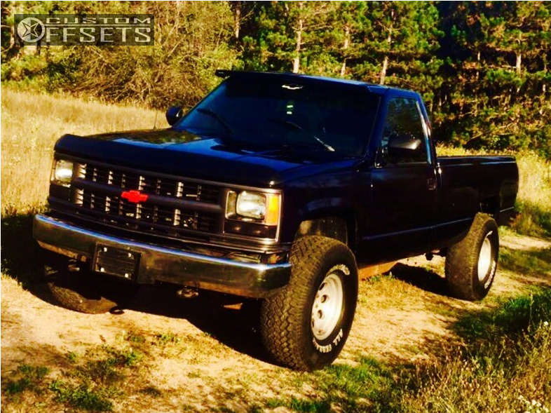 1994 Chevrolet K1500 with 15x10 43 American Racing Baja and 35/12.5R15