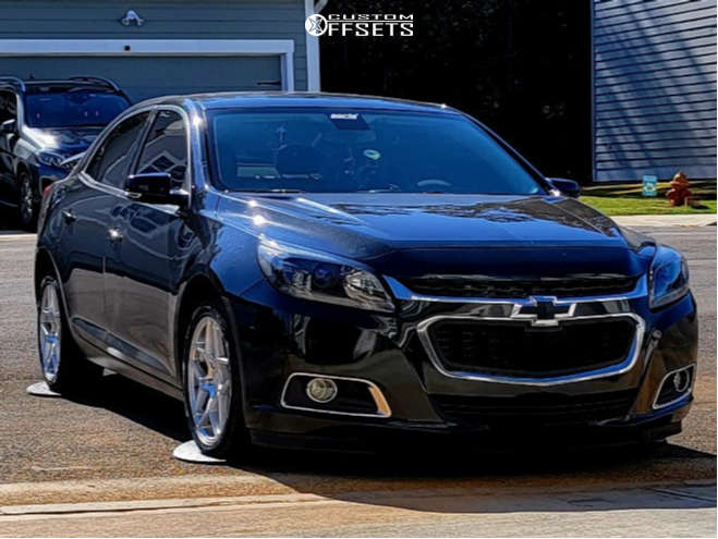 2015 Chevy Malibu Tire Sizenull
