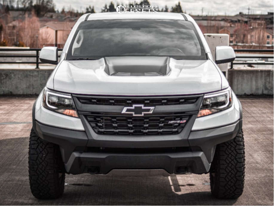 2019 Chevrolet Colorado with 17x8.5 0 Fifteen52 Offroad Turbomac Hd and ...