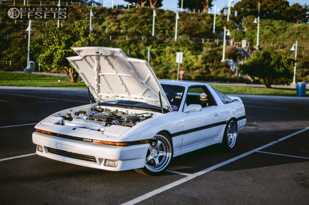 1989 Toyota Supra with 18x9.5 30 Aodhan Ah03 and 225/40R18 Pirelli