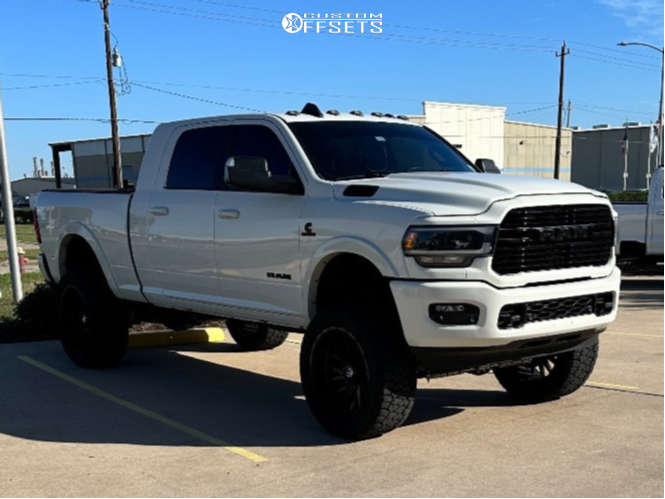 Ｒt 2022 Ram 2500 24x12 Tis 547b & 33x13.50x24 Amp mt 4” wicked