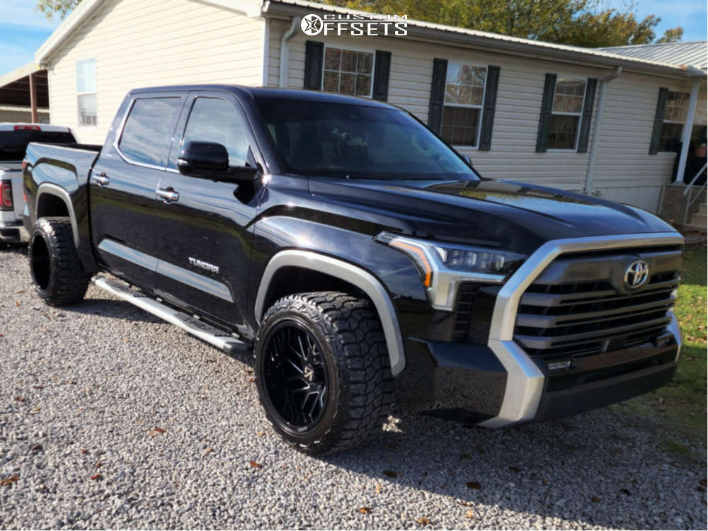 2846680-1-2023-tundra-toyota-