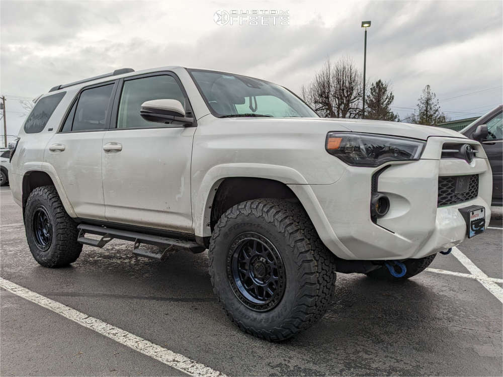KMC KM549 17x8.5 0 Machined Black | KM54978577500 | Custom