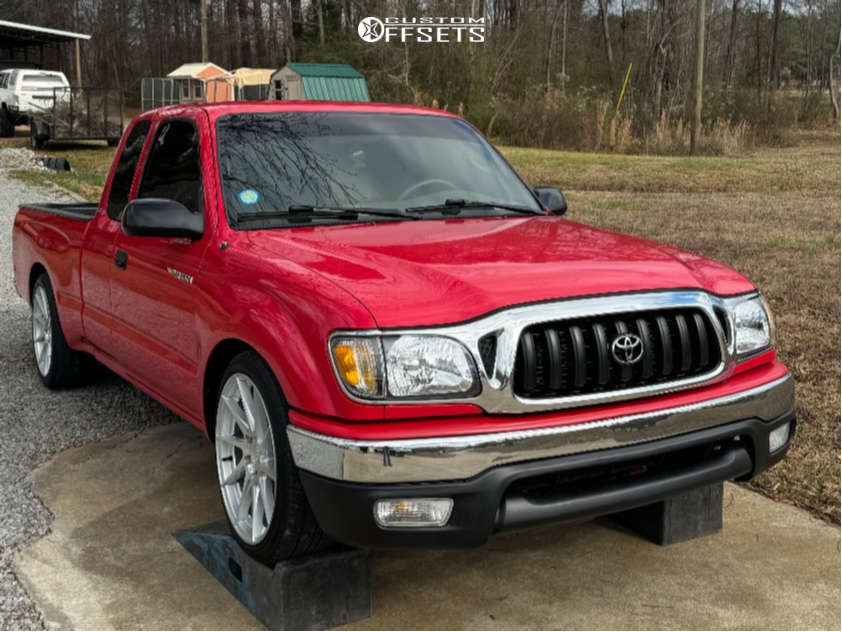 2004 Toyota Tacoma with 18x8.5 35 Aodhan Ah09 and 225/40R18