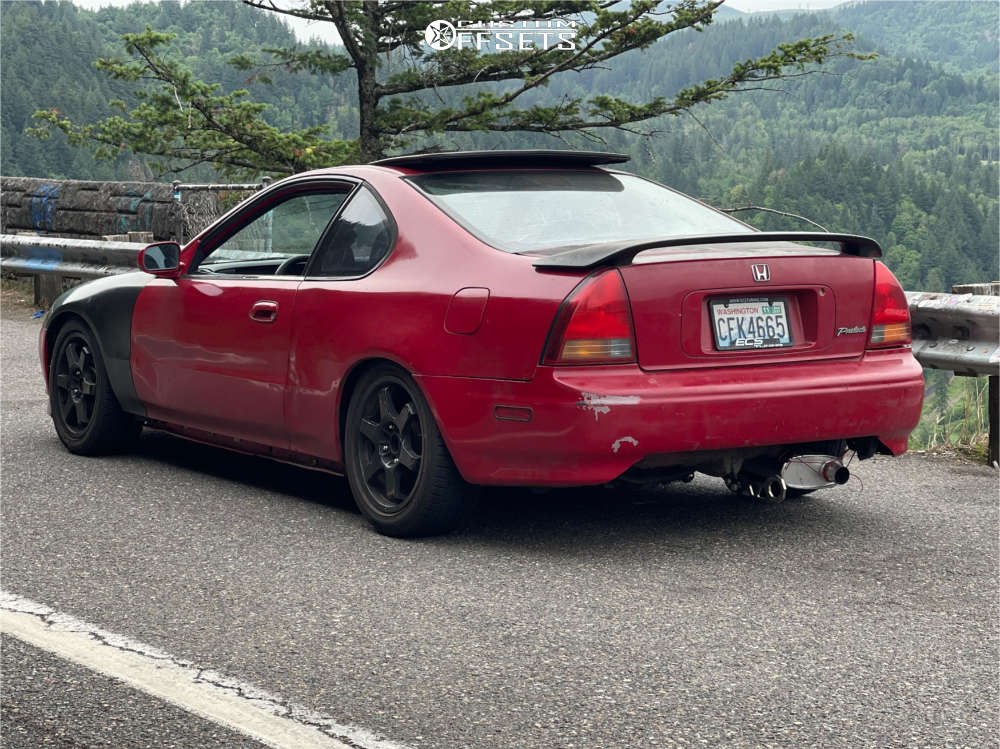 1993 Honda Prelude with 16x7 38 Focal X and 205/50R16 Falken Ziex