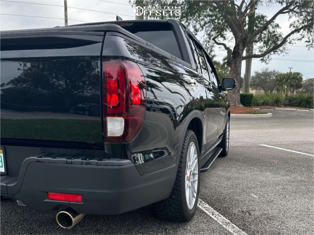2023 Honda Ridgeline with 20x8.5 35 Rotiform Rse and 275/45R20 Hankook ...