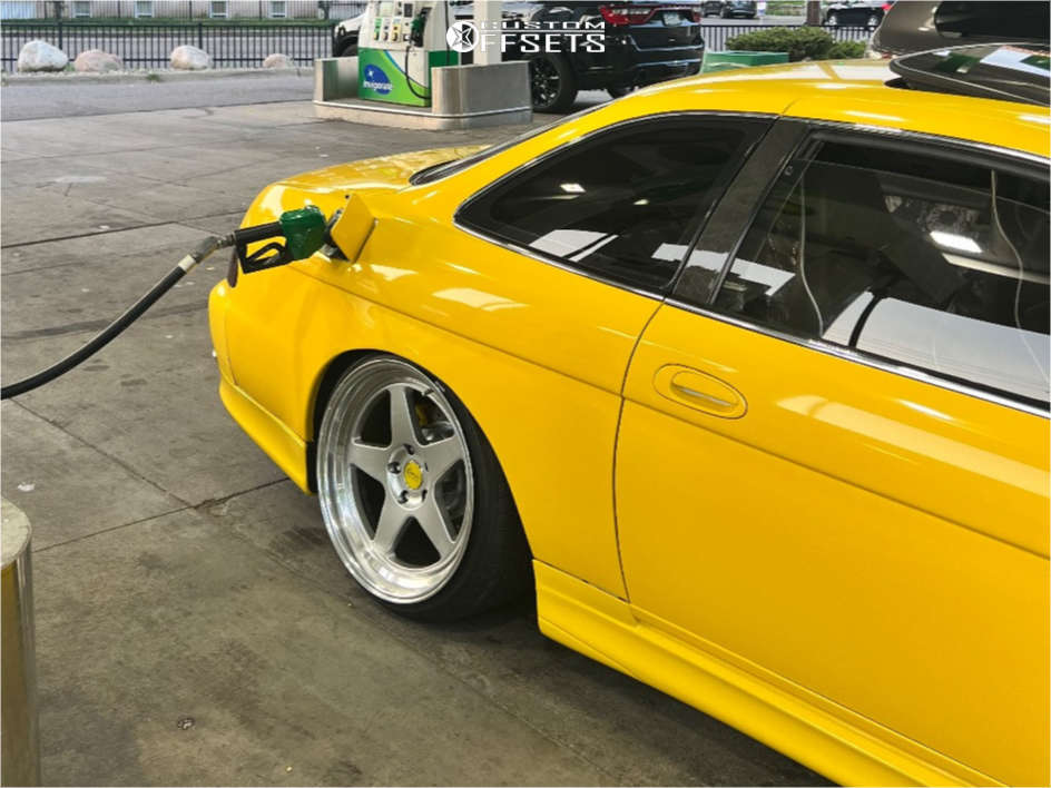 IG2291 Nissan Fairlady Z (S130) Yellow – ignition model