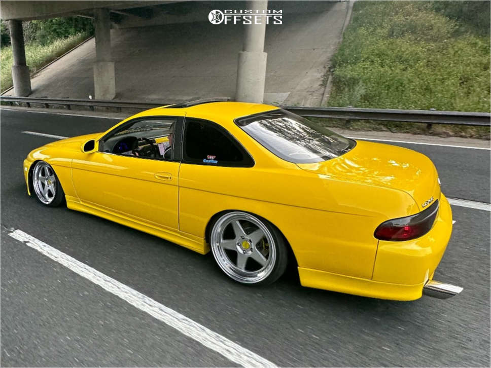 s*t様 eskuche33 ゴールド 1992 Lexus SC300 with 19x10.5 22 Kansei Knp and 225/35R19