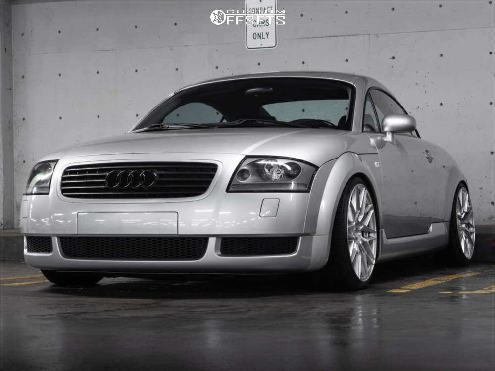 2943114-1-2001-tt-quattro-audi