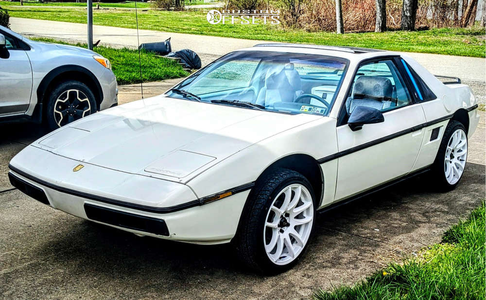 2967360-1-1985-fiero-pontiac-