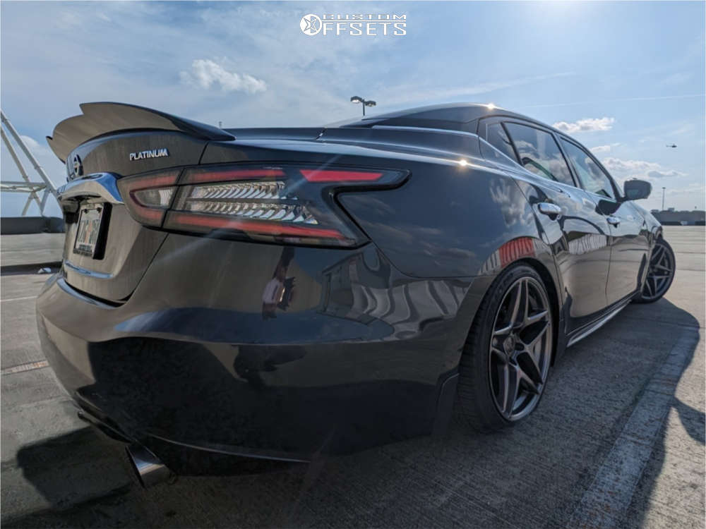 2017 Nissan Maxima with 18x9 22 Kansei Astro and 225/40R18