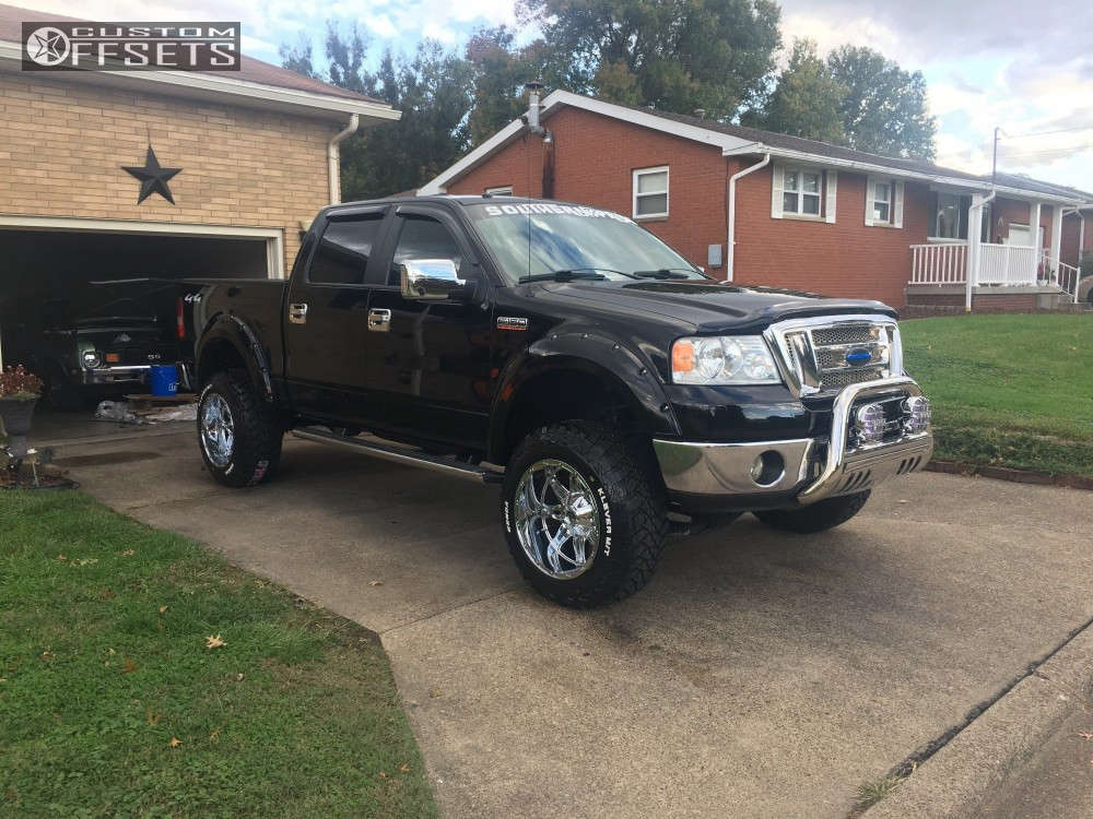 2007 Ford F150 Wheel Offset Aggressive > 1" Outside Fender Suspension